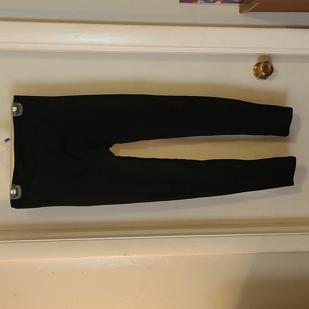 Black leggings